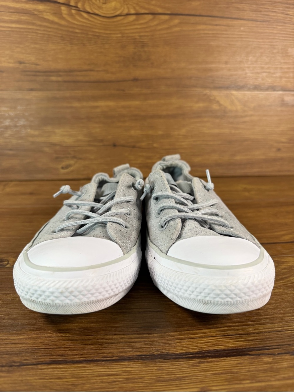 CONVERSE ‘Shoreline’ Suede Perforated Sneakers Women’s Size 8 Shoes - Picture 4 of 10
